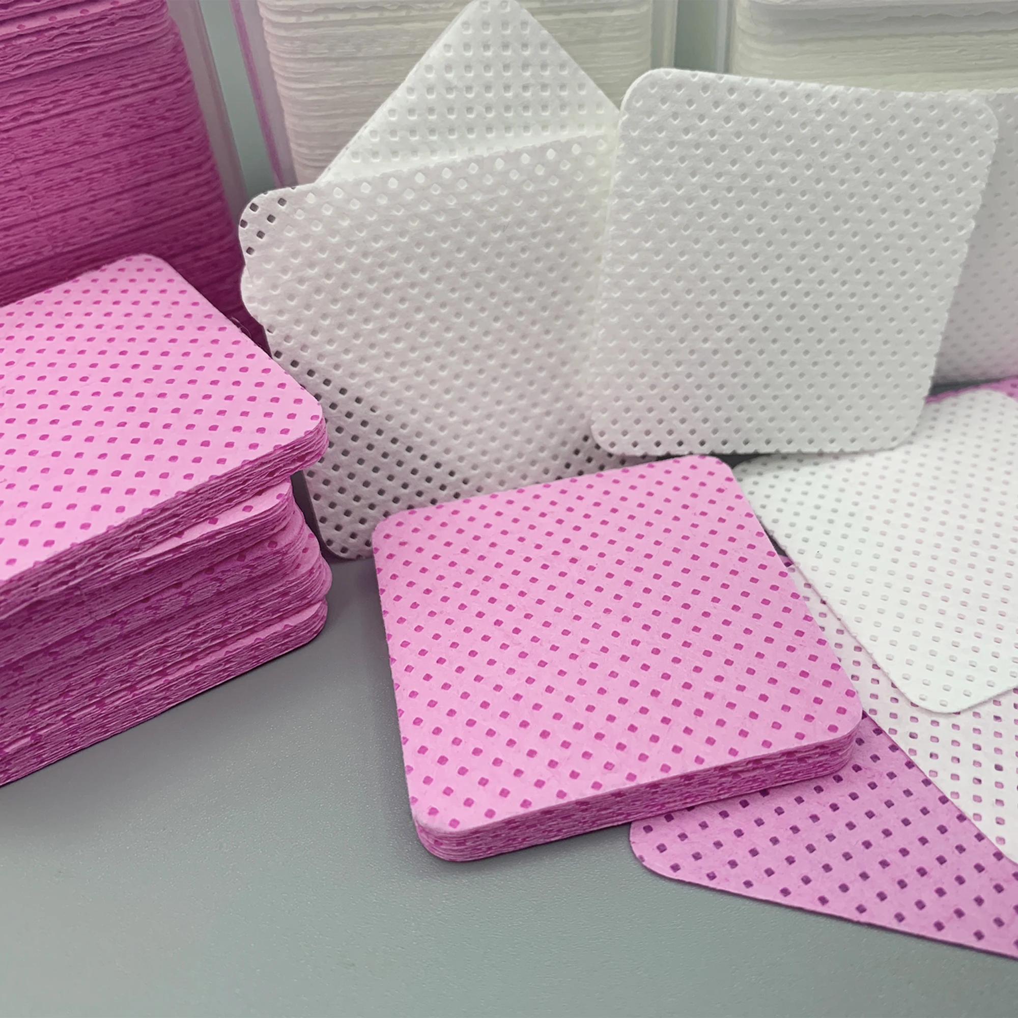 100/300pcs Salviette di Carta  - Eyelash Extension With Glue recensione e prezzo